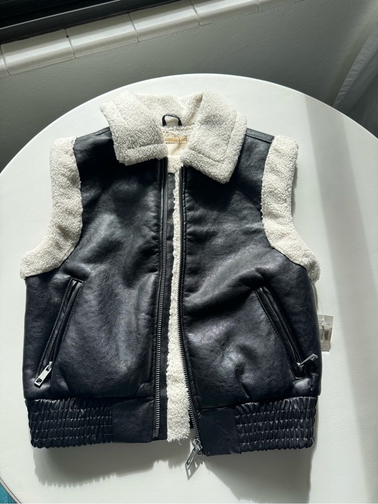 Boot Barn Jackets & Blazers - BOOT BARN Women's Black Faux Leather Sherpa-Trim Vest with Cream Collar